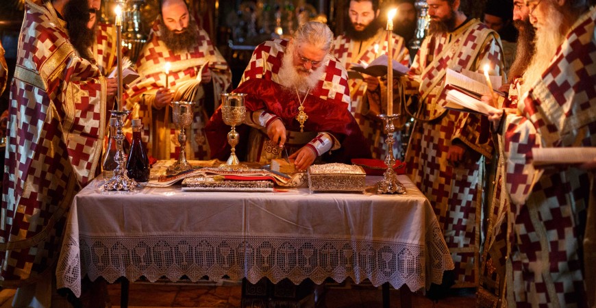 Liturghia Sf. Iacov, Mrea Vatopedi, sursa: http://asceticexperience.com/